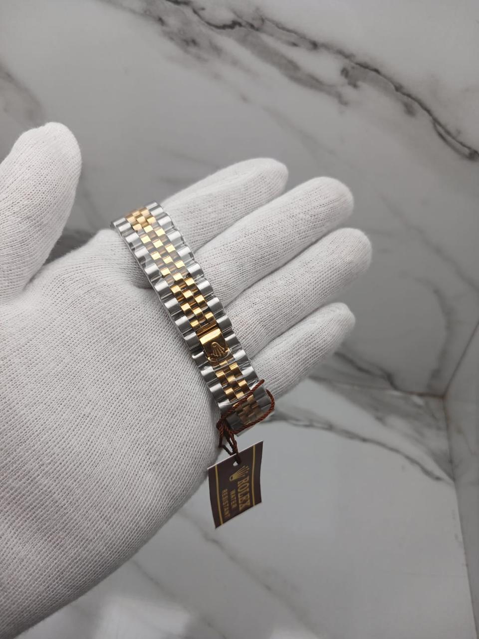 Two-Tone Diver-Style Quartz Watch with Date Display and Rotating Bezel